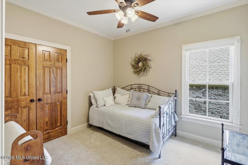Welcome to this beautiful French Acadian home in the prestigious - photo 21