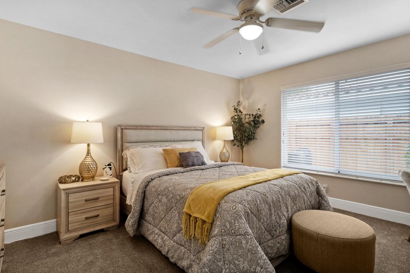 Discover this beautifully maintained 3-bedroom, 2-bath pool home - photo 21