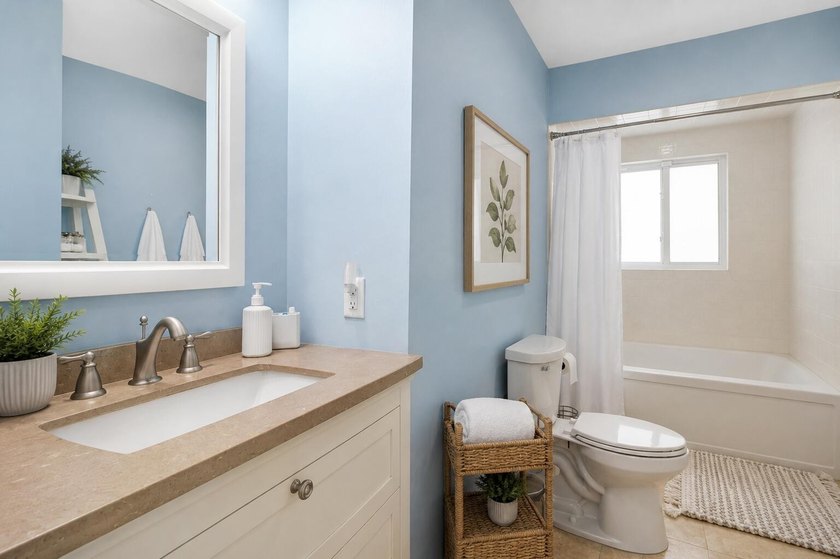 Discover this beautifully maintained 3-bedroom, 2-bath pool home - photo 23