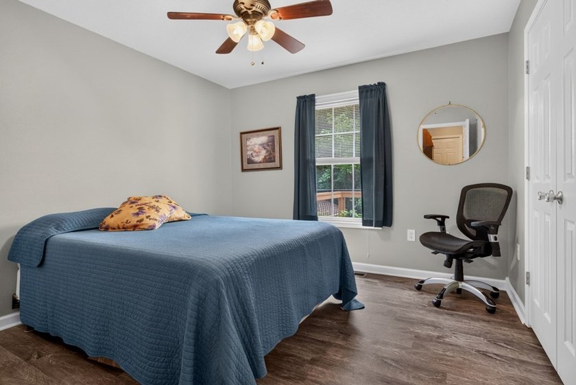 Nestled in the desirable Lake Tansi community, this beautifully - photo 11