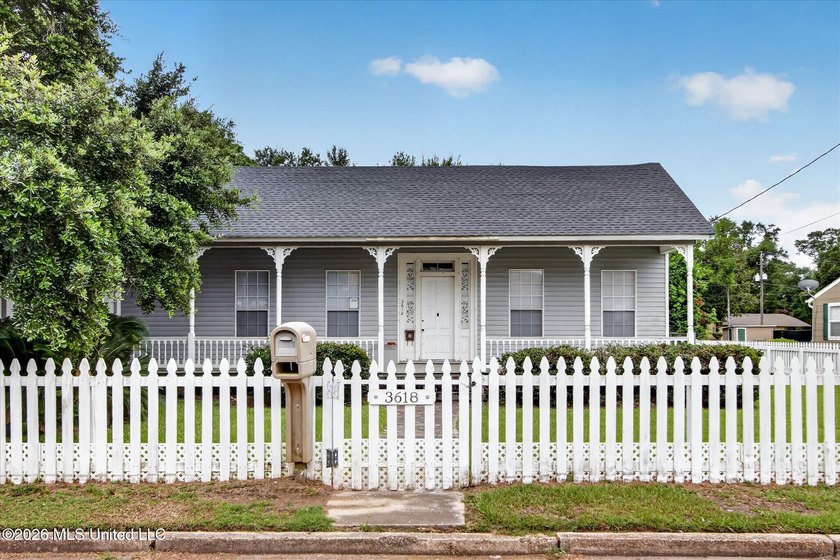 Step back in time with this one-of-a-kind historic estate - photo 14