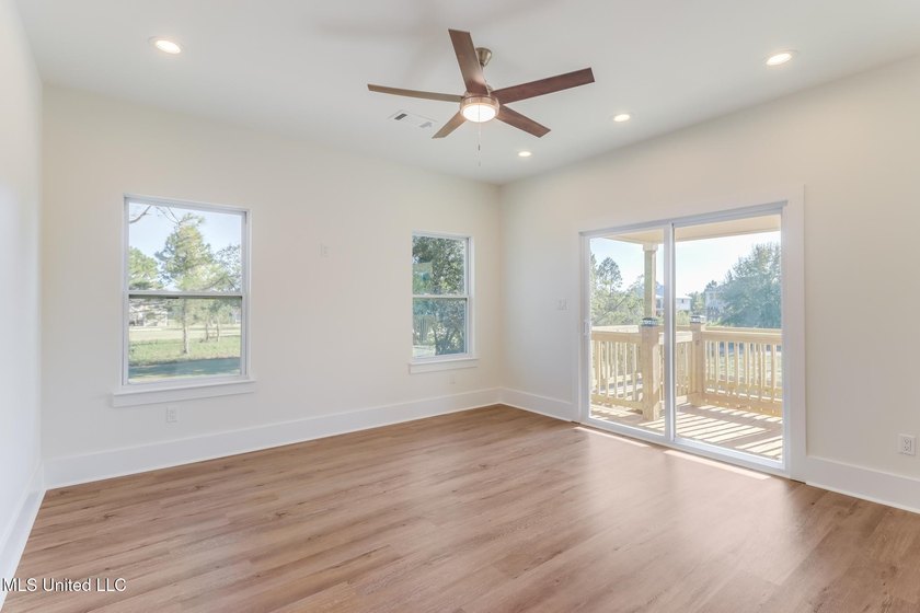 Experience coastal living with this new home that's just a 1/4 - photo 23