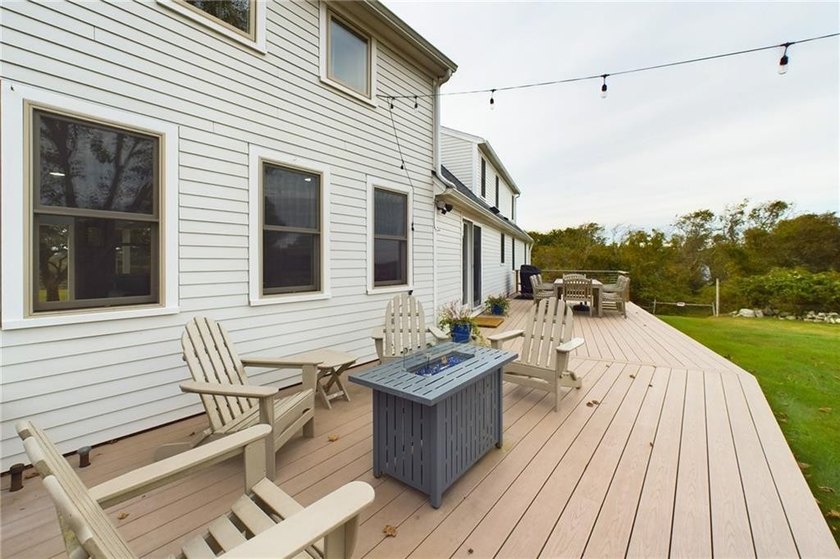 Welcome to 1087 Lakeside Drive - an exceptional retreat offering - photo 30