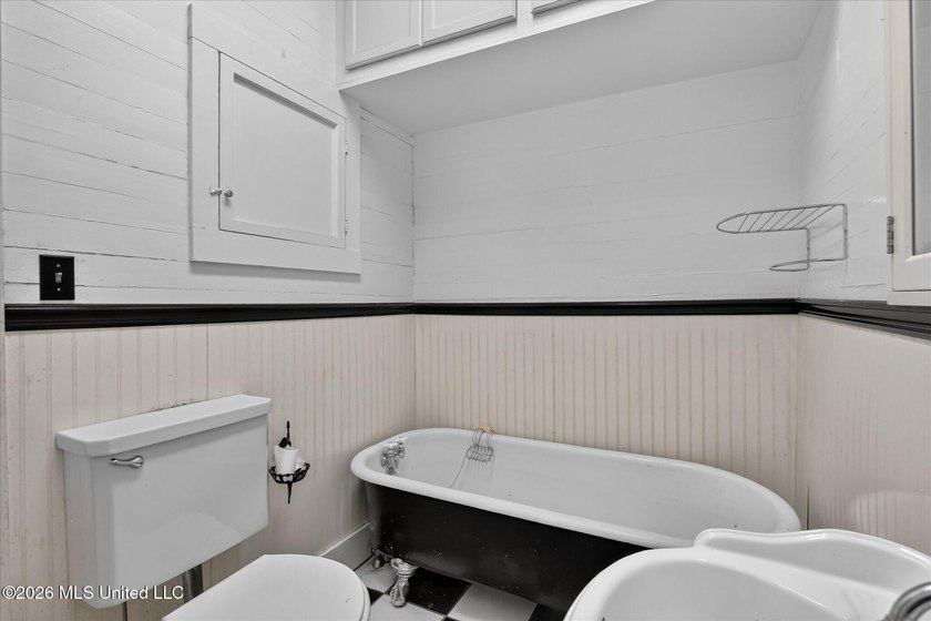 Step back in time with this one-of-a-kind historic estate - photo 41
