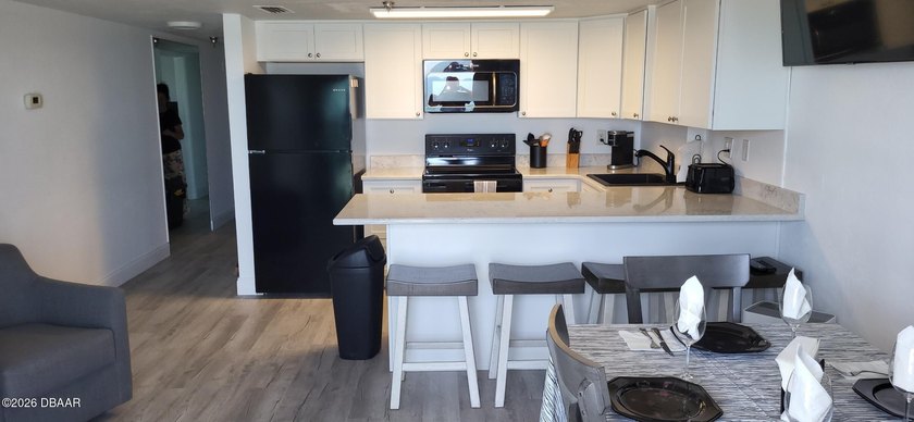 Newly Remodeled Oceanfront Condo This direct oceanfront - photo 12