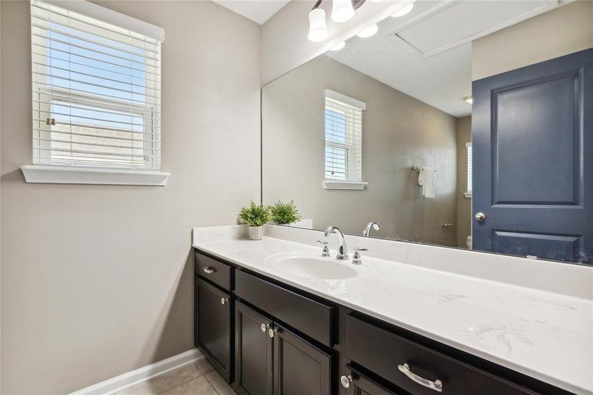 Seller is offering up tp $10K in Buyer incentives and ask about - photo 31