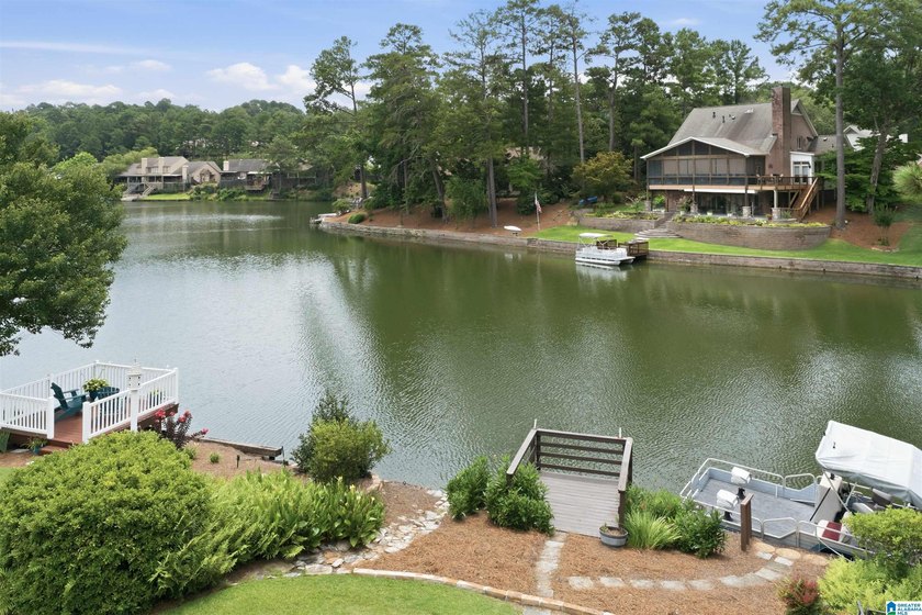 Rare opportunity to experience waterfront living in The Cove of - photo 4