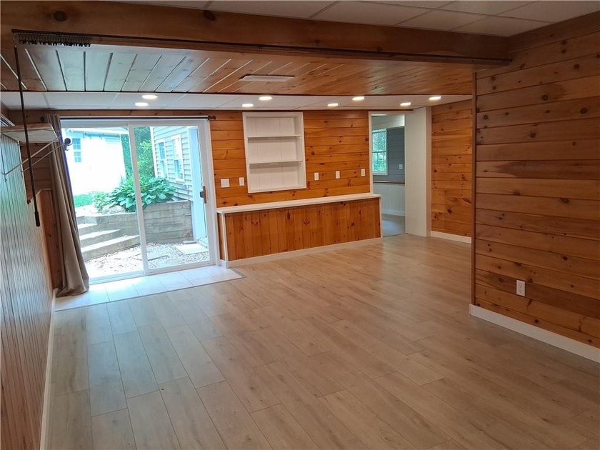 Immaculately maintained by the original owner, this 4 / 5 - photo 21