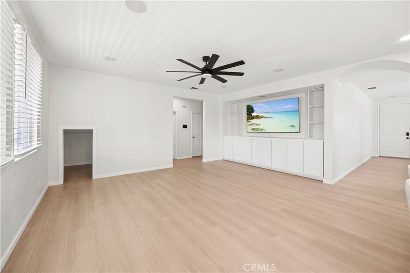 Welcome to the highly sought-after Menifee Lakes community in - photo 13