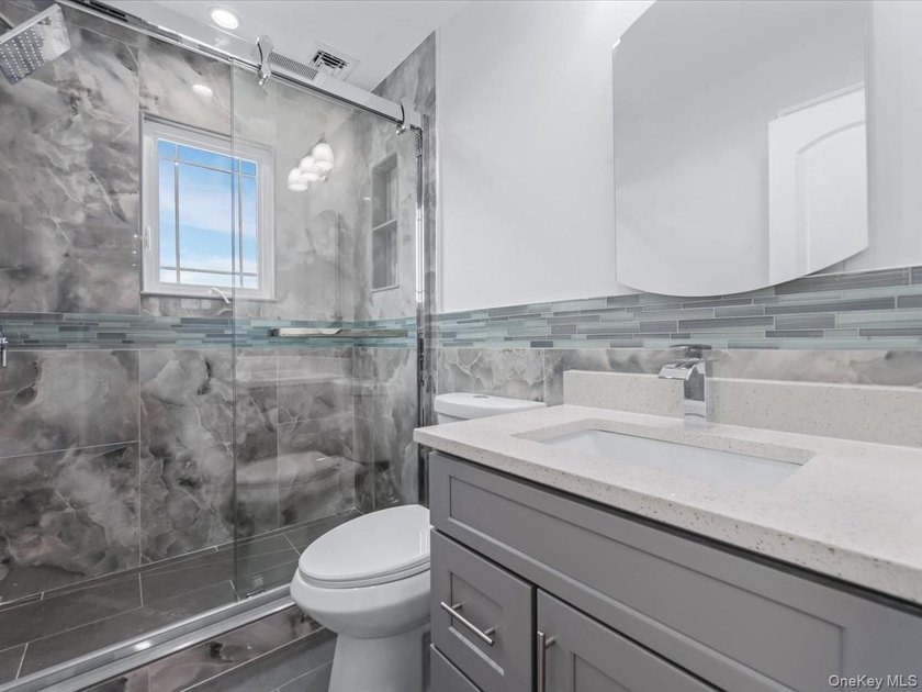 Welcome to 42 Williamson Street, a beautiful new construction - photo 24