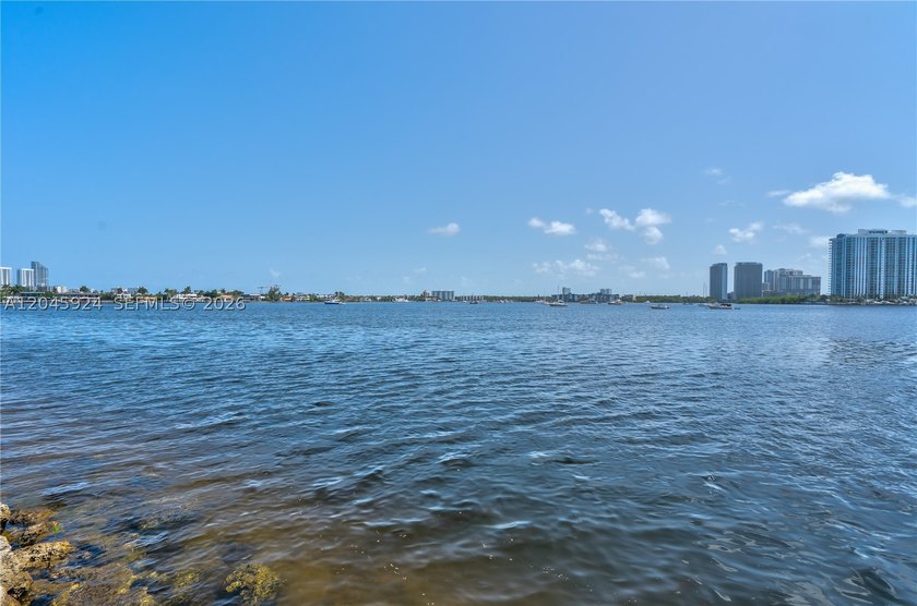 DON'T MISS THIS INCREDIBLE OPPORTUNITY TO OWN A ONE (1) BEDROOM - photo 26