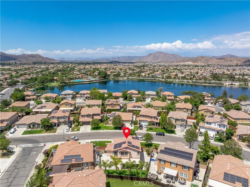 Welcome to the highly sought-after Menifee Lakes community in - photo 37