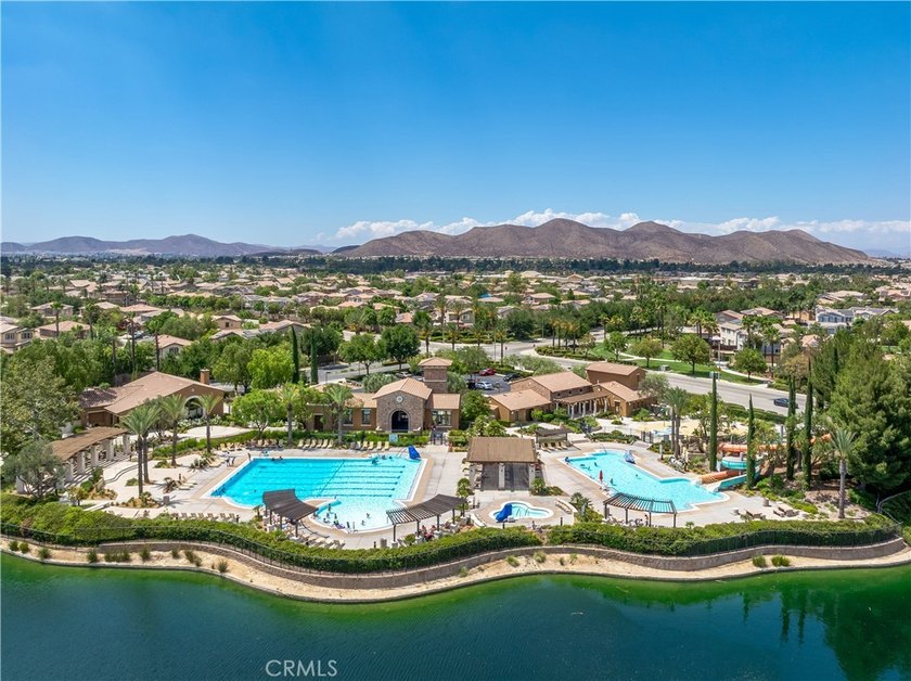 Welcome to the highly sought-after Menifee Lakes community in - photo 48
