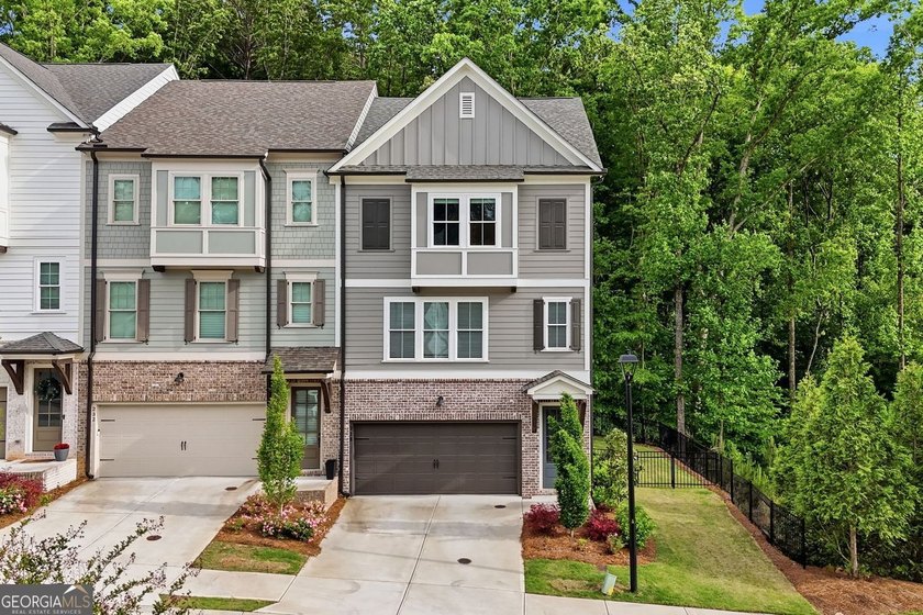 Experience elevated living in this better-than-new luxury - photo 2