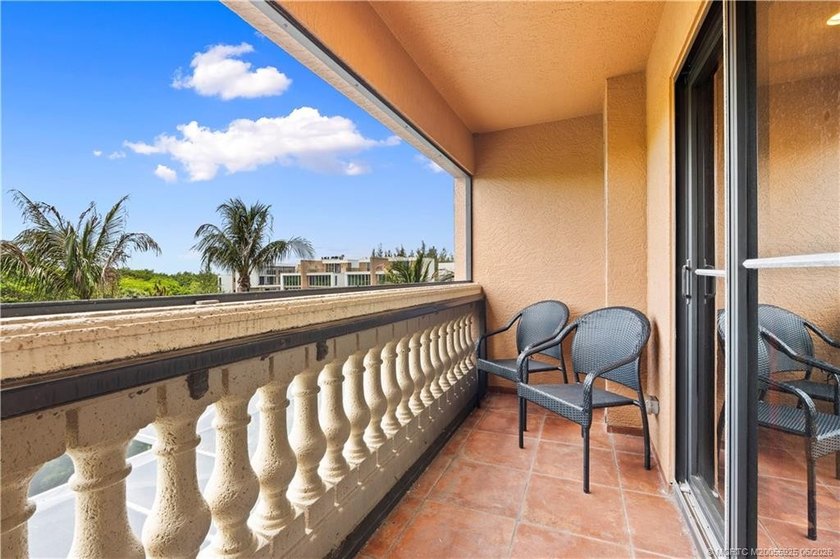 Experience elevated coastal living in this luxurious 5BD 3.5BA - photo 38