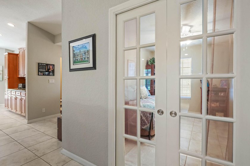 This fantastic pool home can now be yours. This CBS 3/2.5 plus - photo 26
