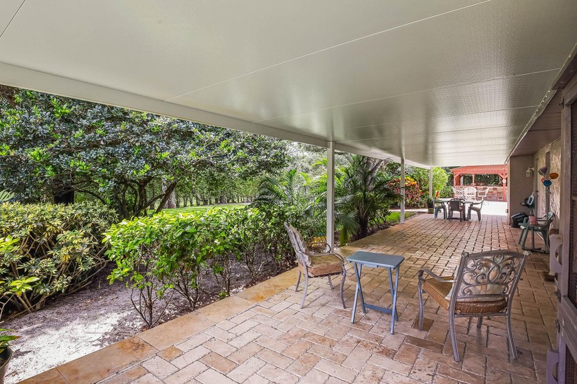 This fantastic pool home can now be yours. This CBS 3/2.5 plus - photo 41