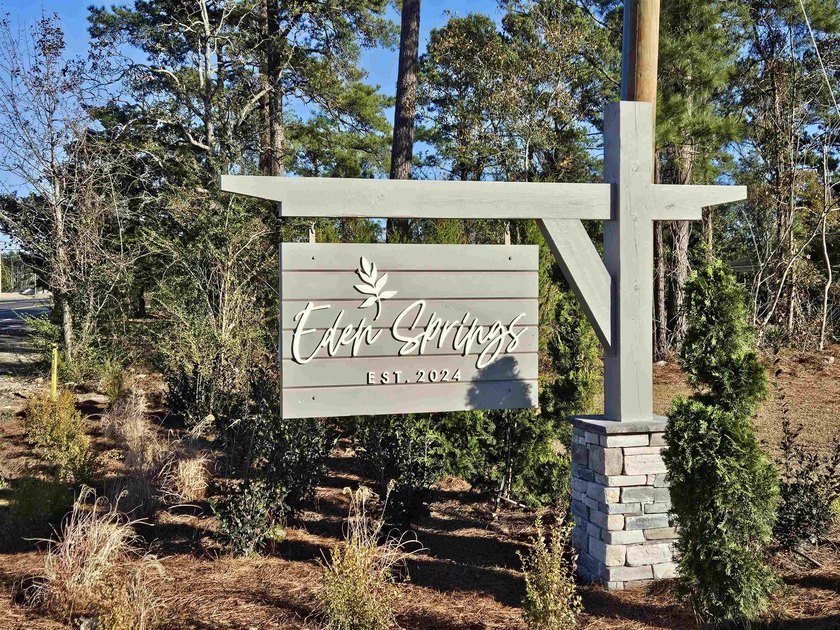 Welcome to The Alder, a stunning 2-story, 5-bedroom, 3 - photo 33