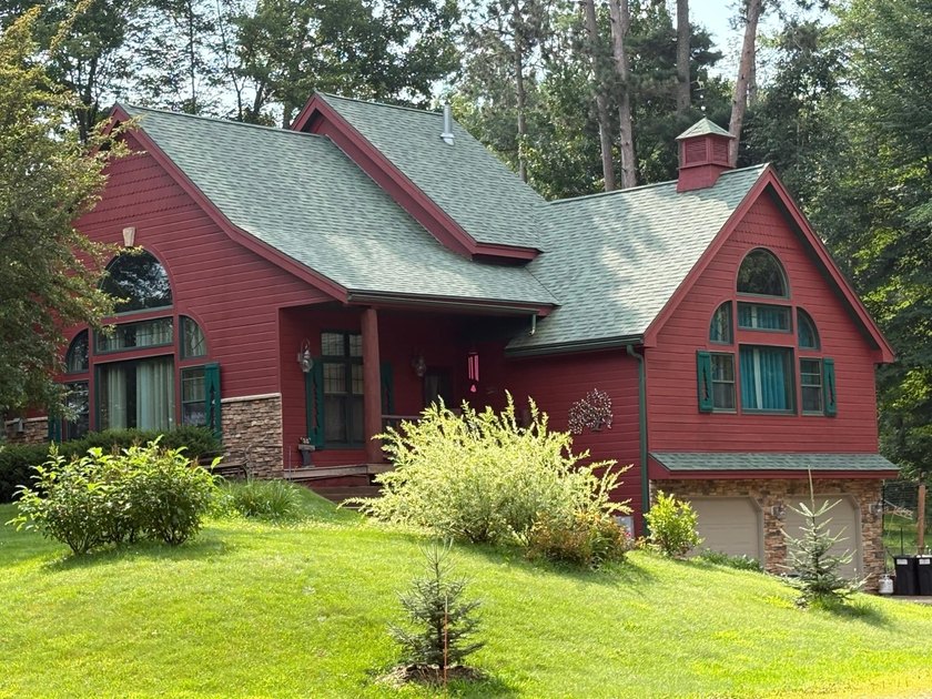 Escape to the beauty of the Northwoods with this one-of-a-kind - photo 34
