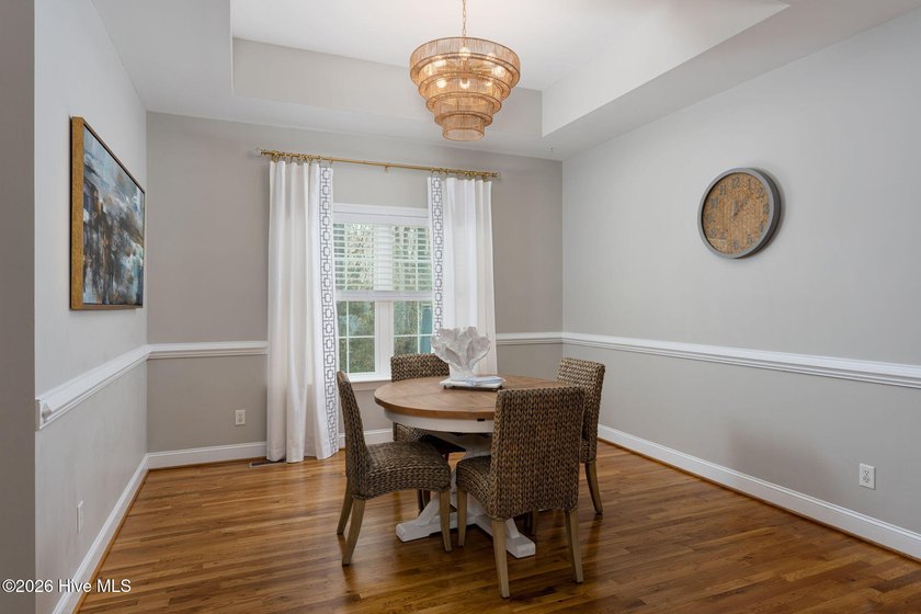 Exceptional home in sought after Pelican Reef! This 3 bedroom, 2 - photo 8