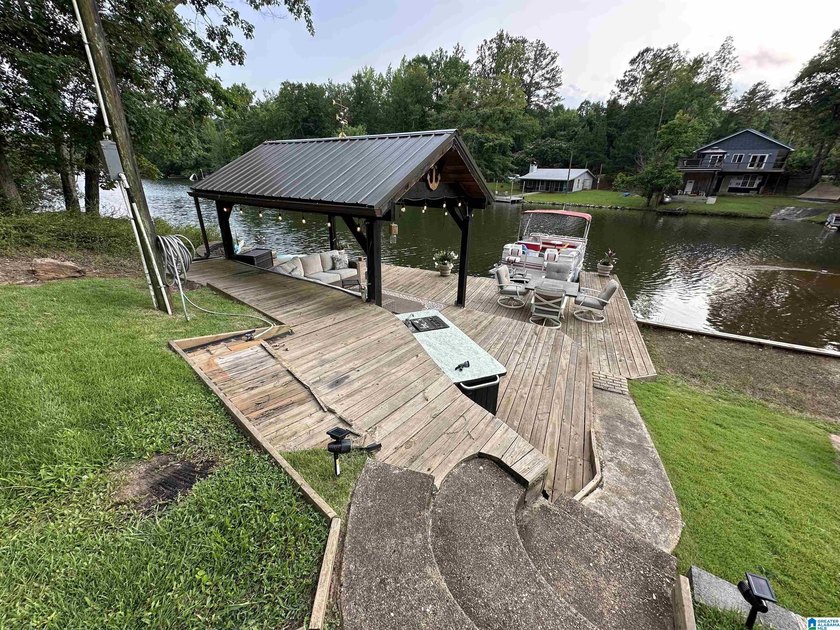 Lakefront Timeless Brick Home! Year-round water on beautiful - photo 5
