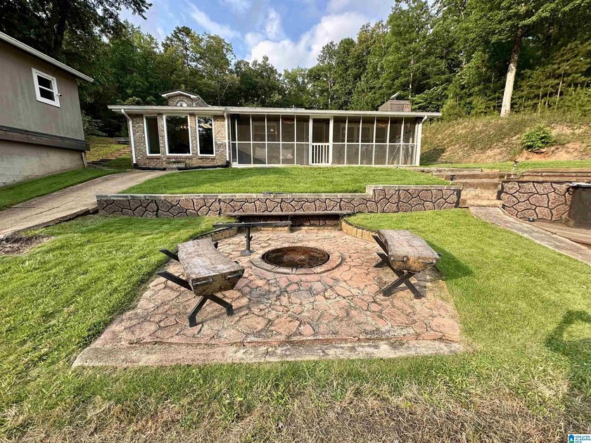 Lakefront Timeless Brick Home! Year-round water on beautiful - photo 10