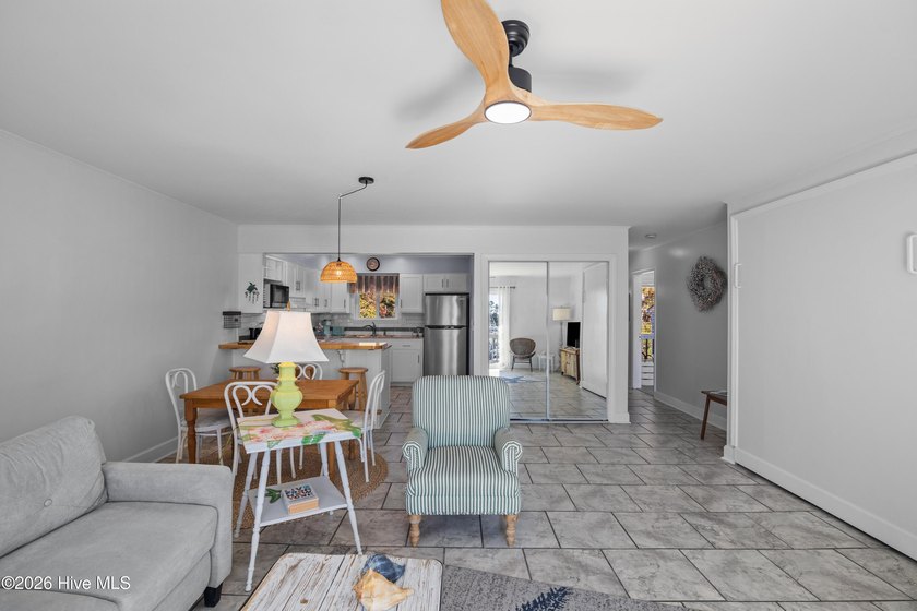 A resort-style community just minutes from historic downtown New - photo 14