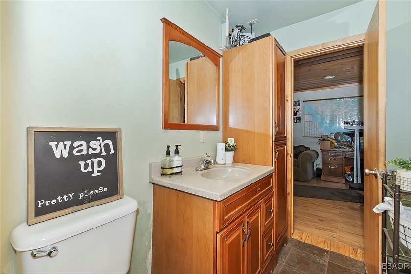 PRIME COMMERCIAL OPPORTUNITY IN BIG BEAR LAKE! Three commercial - photo 17