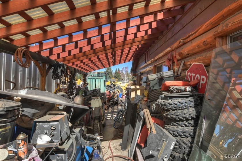 PRIME COMMERCIAL OPPORTUNITY IN BIG BEAR LAKE! Three commercial - photo 27