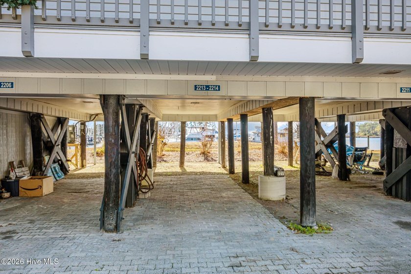 A resort-style community just minutes from historic downtown New - photo 31
