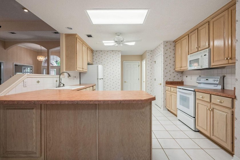 Located in the highly sought-after community of Niceville, this - photo 21