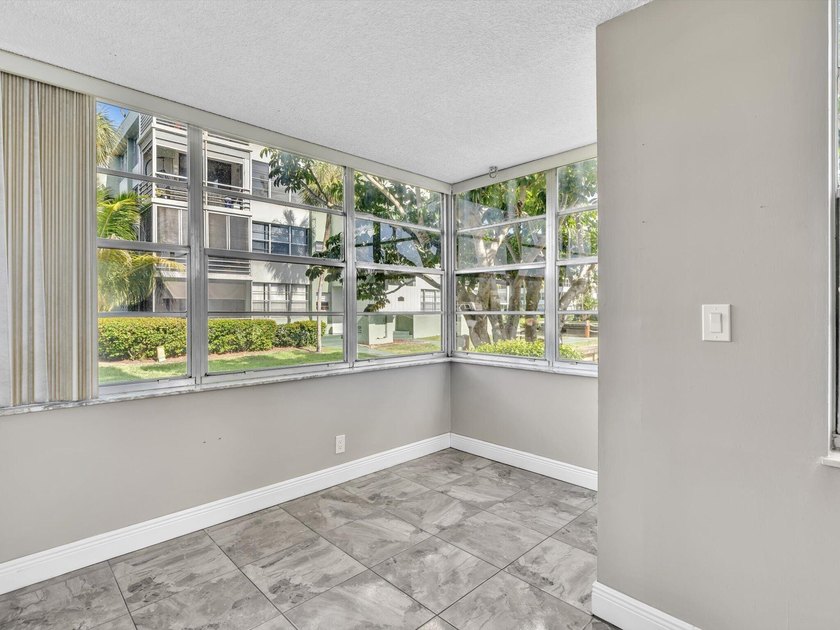 Welcome to Watergate Condominium No. 4 in Hollywood, FL, where - photo 11