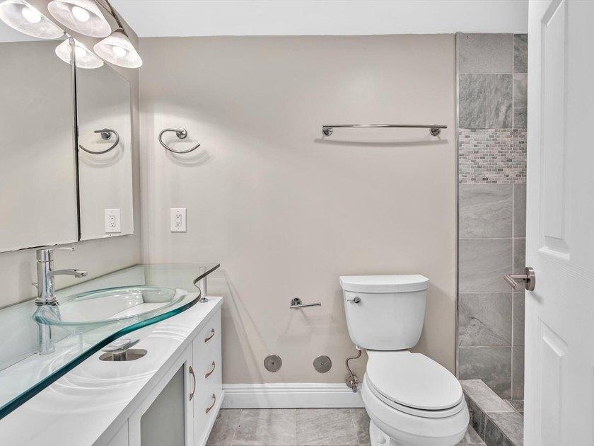 Welcome to Watergate Condominium No. 4 in Hollywood, FL, where - photo 15