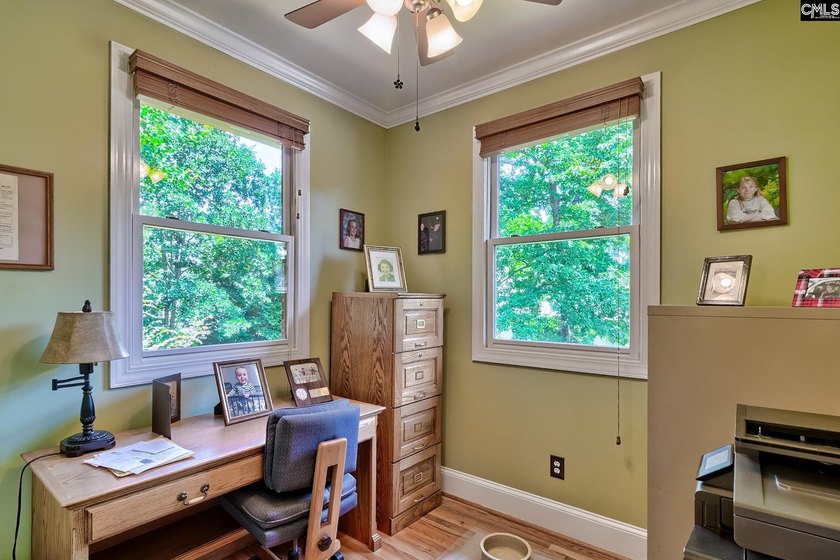 Professional photos coming next week.This custom-built all brick - photo 18
