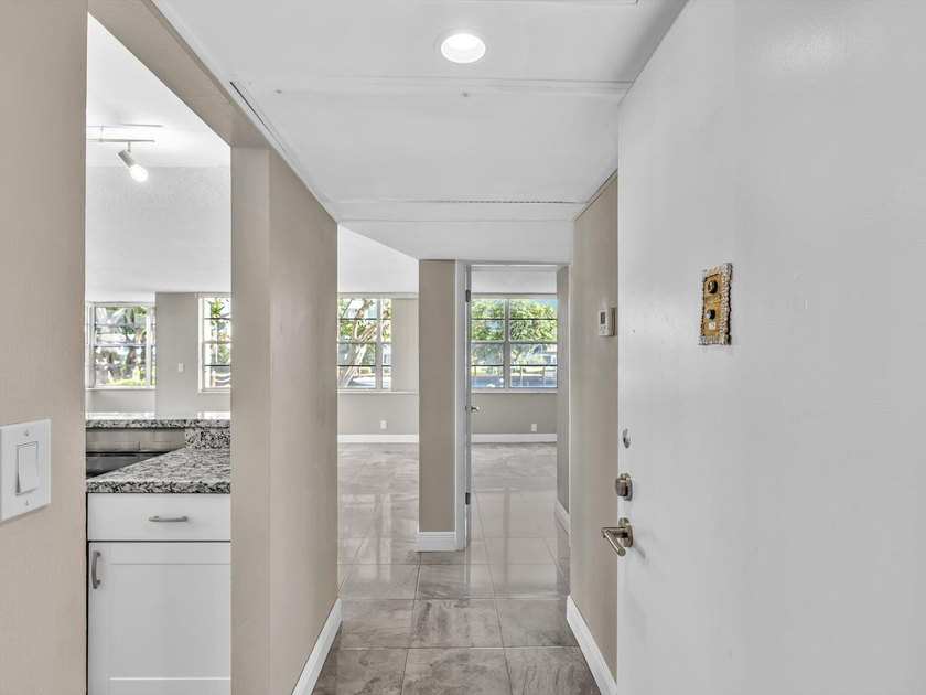 Welcome to Watergate Condominium No. 4 in Hollywood, FL, where - photo 18