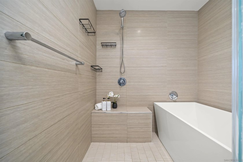 The Vue Residence 303 is an east-facing 2BR/2.5BA home offering - photo 31