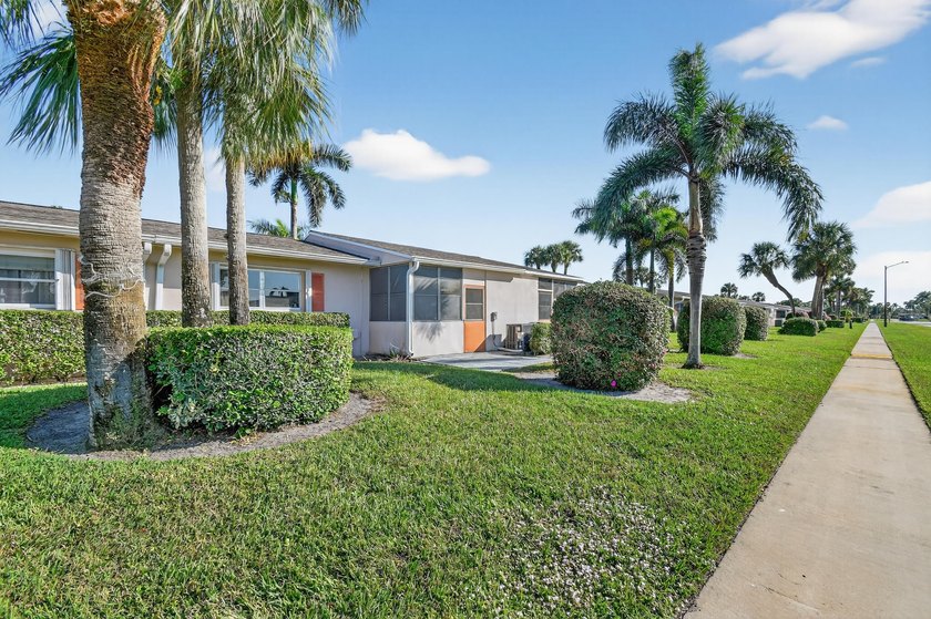 Charming 2 bedroom, 1 bathroom villa in the desirable Dudley - photo 35