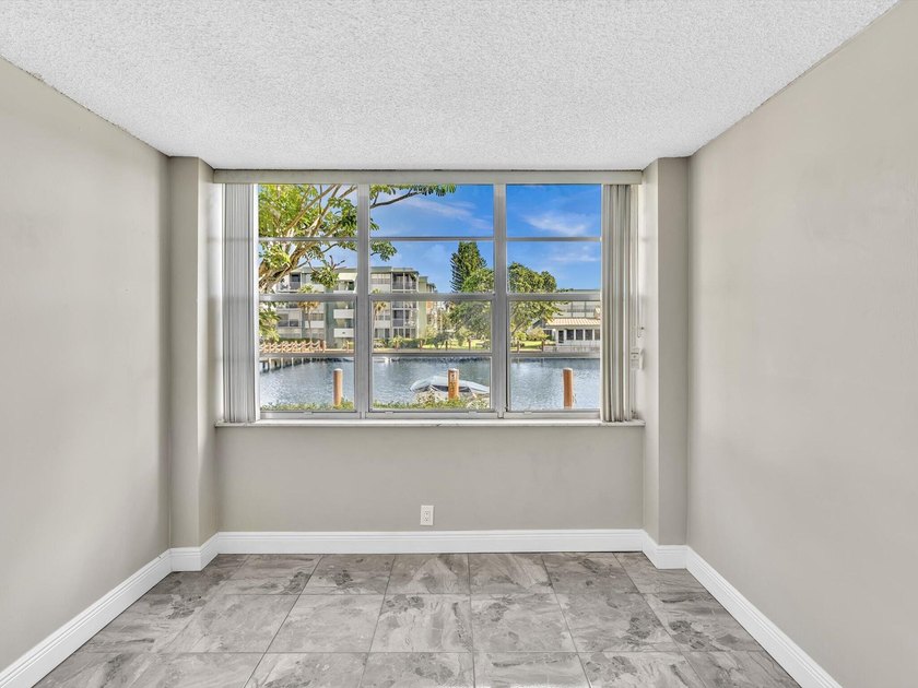 Welcome to Watergate Condominium No. 4 in Hollywood, FL, where - photo 36