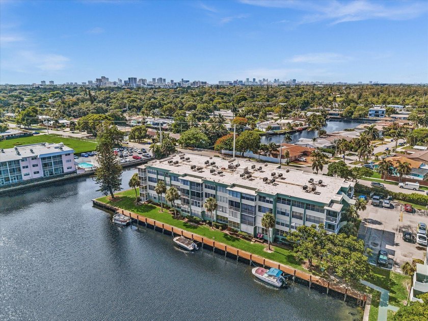 Welcome to Watergate Condominium No. 4 in Hollywood, FL, where - photo 50