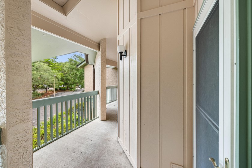 Welcome to this inviting second-floor 1-bedroom, 1-bath condo in - photo 46