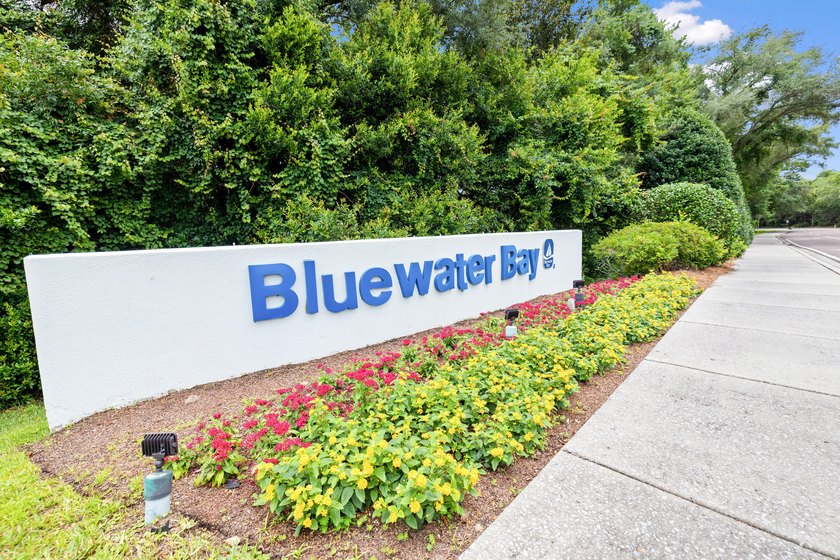 Welcome to this inviting second-floor 1-bedroom, 1-bath condo in - photo 48
