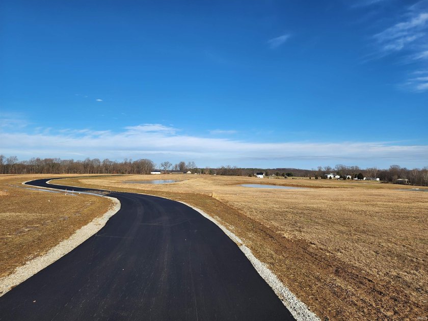 Welcome to a rare opportunity to build on 4-10 acre tracts in a - photo 12
