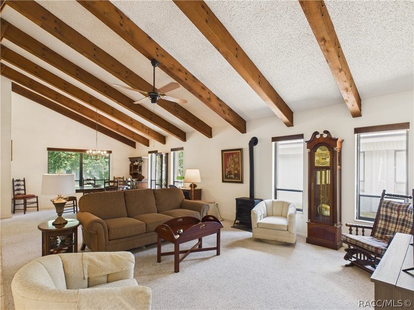 Cozy 2 bedroom 2 bath 2 car garage villa nicely positioned on a - photo 15