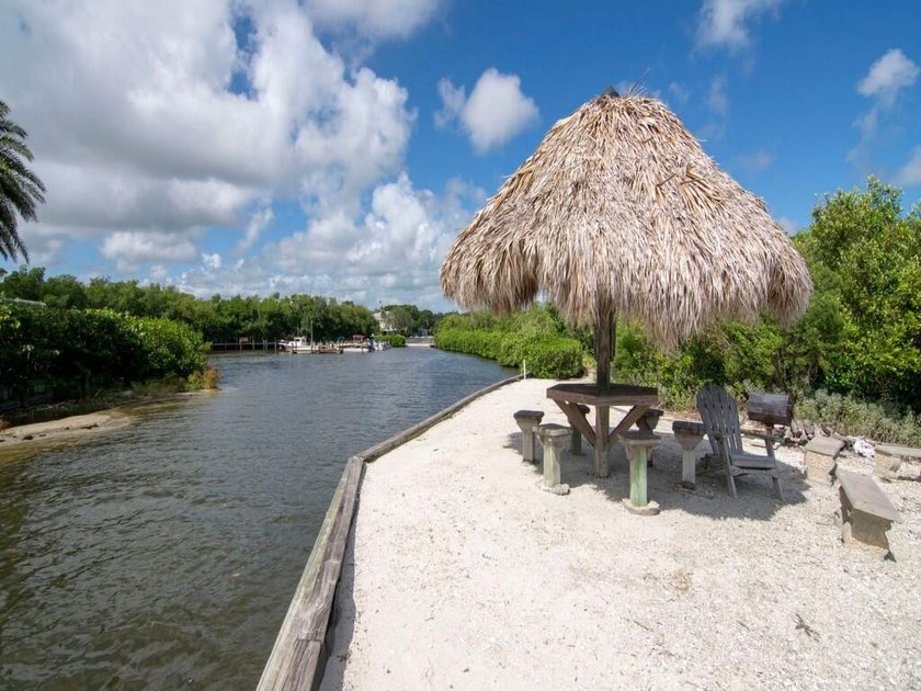 Wake up to peaceful Intracoastal views in this 2-bedroom, 2-bath - photo 24