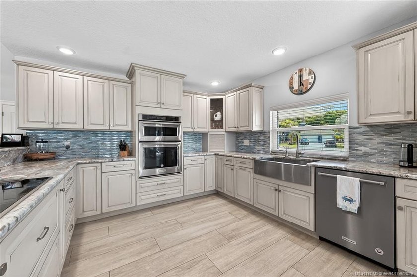 Welcome to Kitching Cove Estates in the desirable Sandpiper area - photo 18