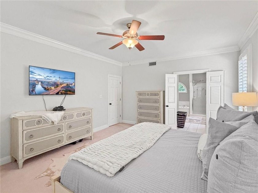 Beautifully maintained and situated on Rock Creek Golf Course - photo 16