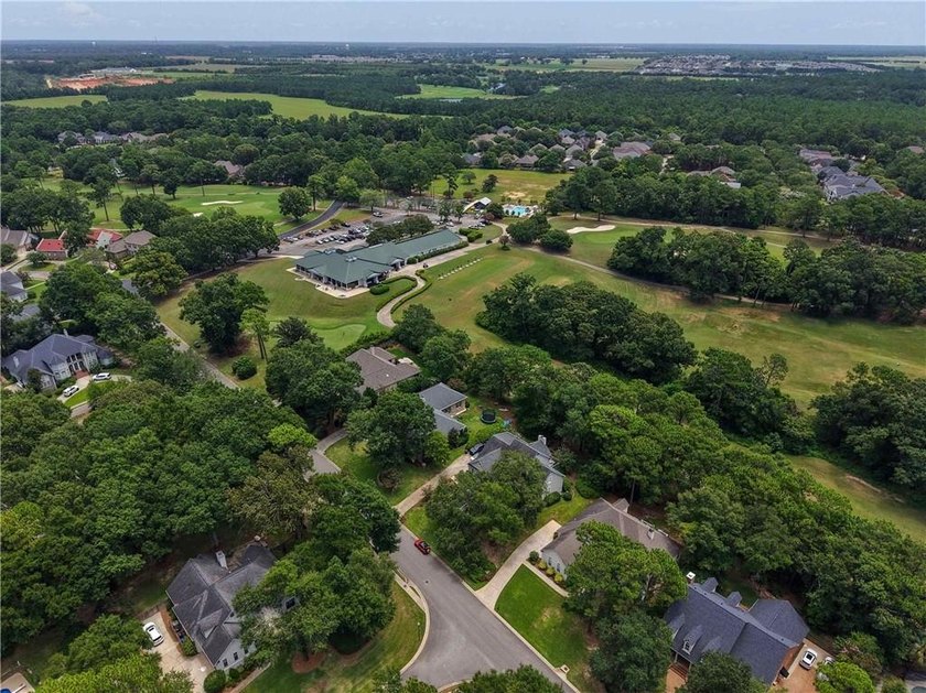 Beautifully maintained and situated on Rock Creek Golf Course - photo 33