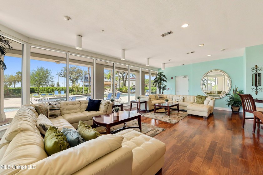 Luxury condo with panoramic views of the Mississippi Gulf Coast - photo 19