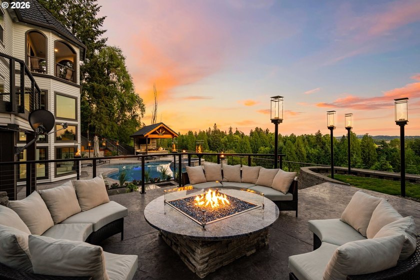 Set within the prestigious Rivercrest community, this - photo 41