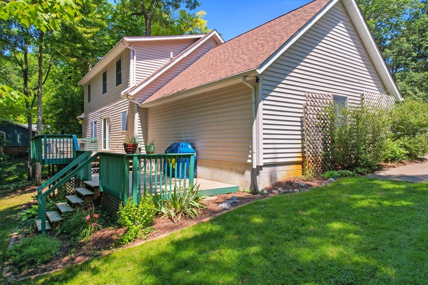 If you've been waiting for the right channel-front home on - photo 33